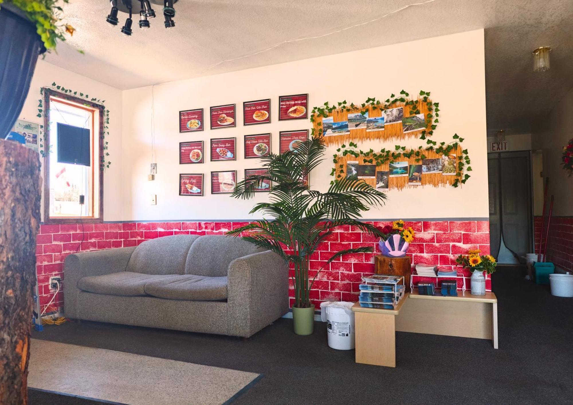 Cozy Corner Motel & Restaurant Haines Junction Εξωτερικό φωτογραφία