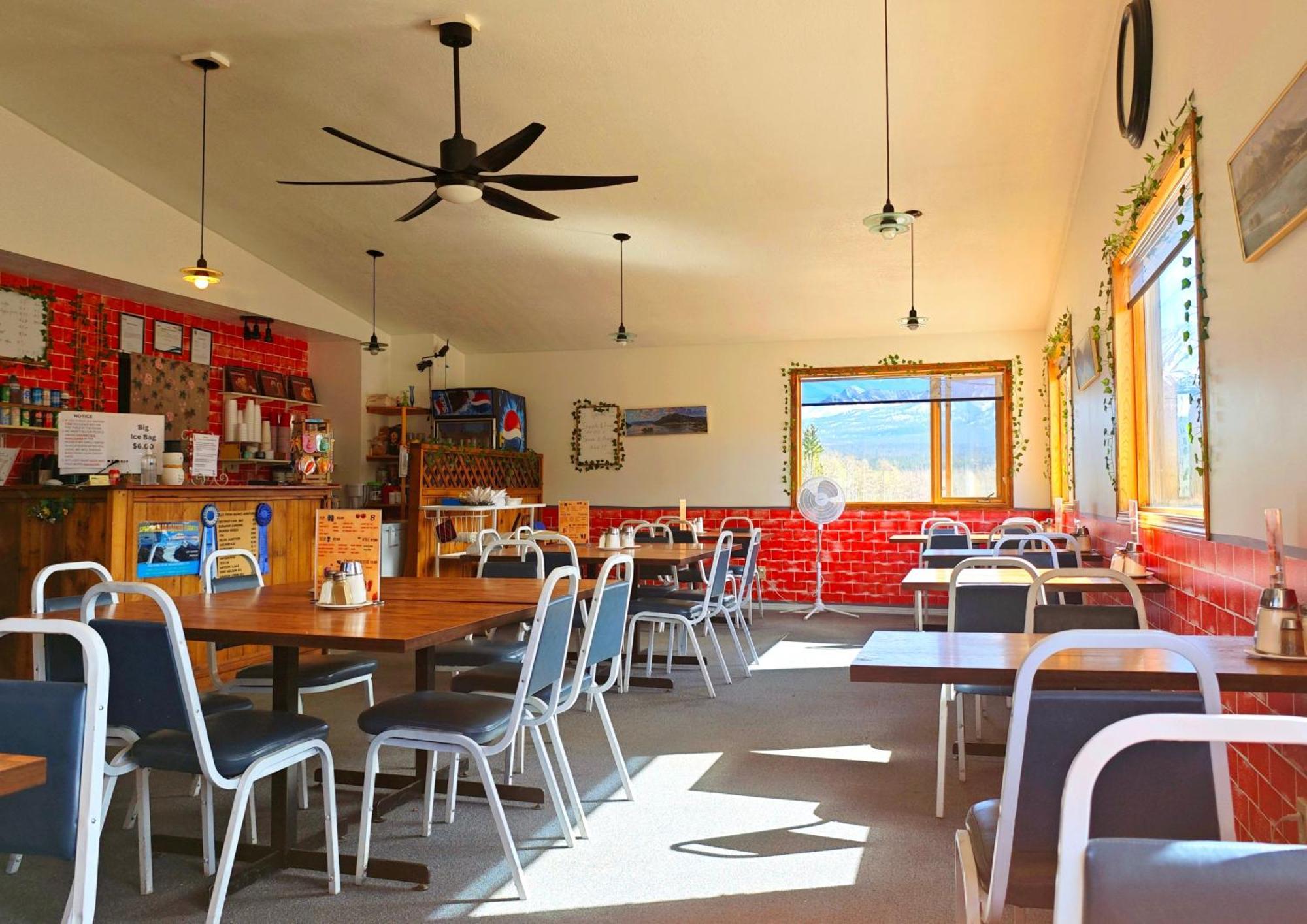 Cozy Corner Motel & Restaurant Haines Junction Εξωτερικό φωτογραφία