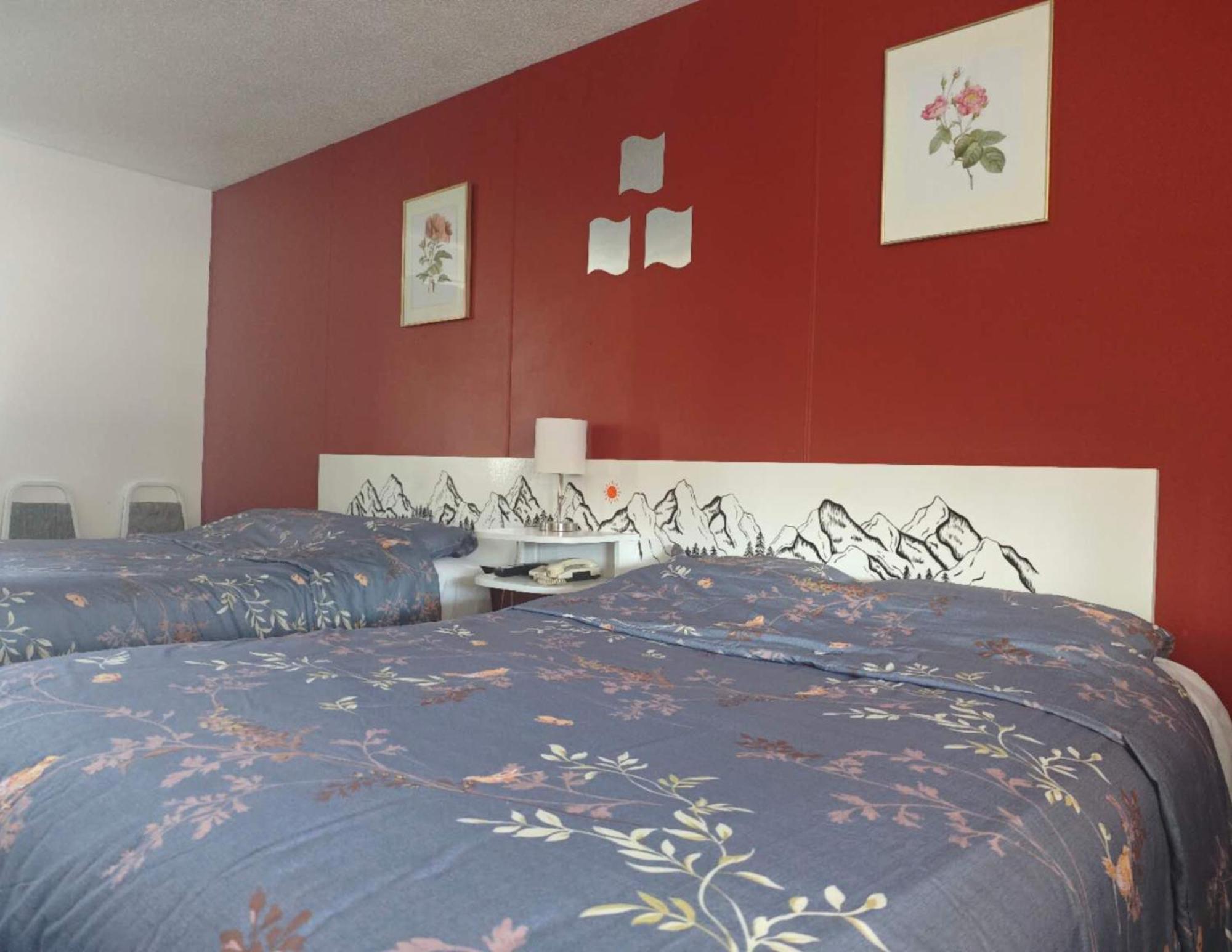 Cozy Corner Motel & Restaurant Haines Junction Εξωτερικό φωτογραφία