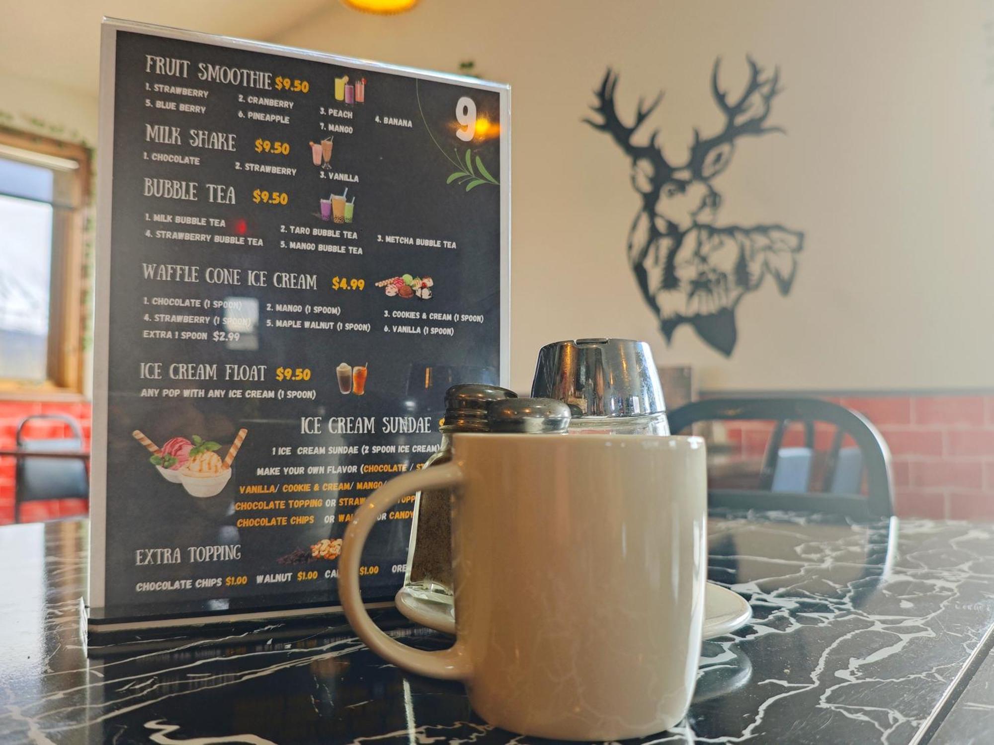 Cozy Corner Motel & Restaurant Haines Junction Εξωτερικό φωτογραφία