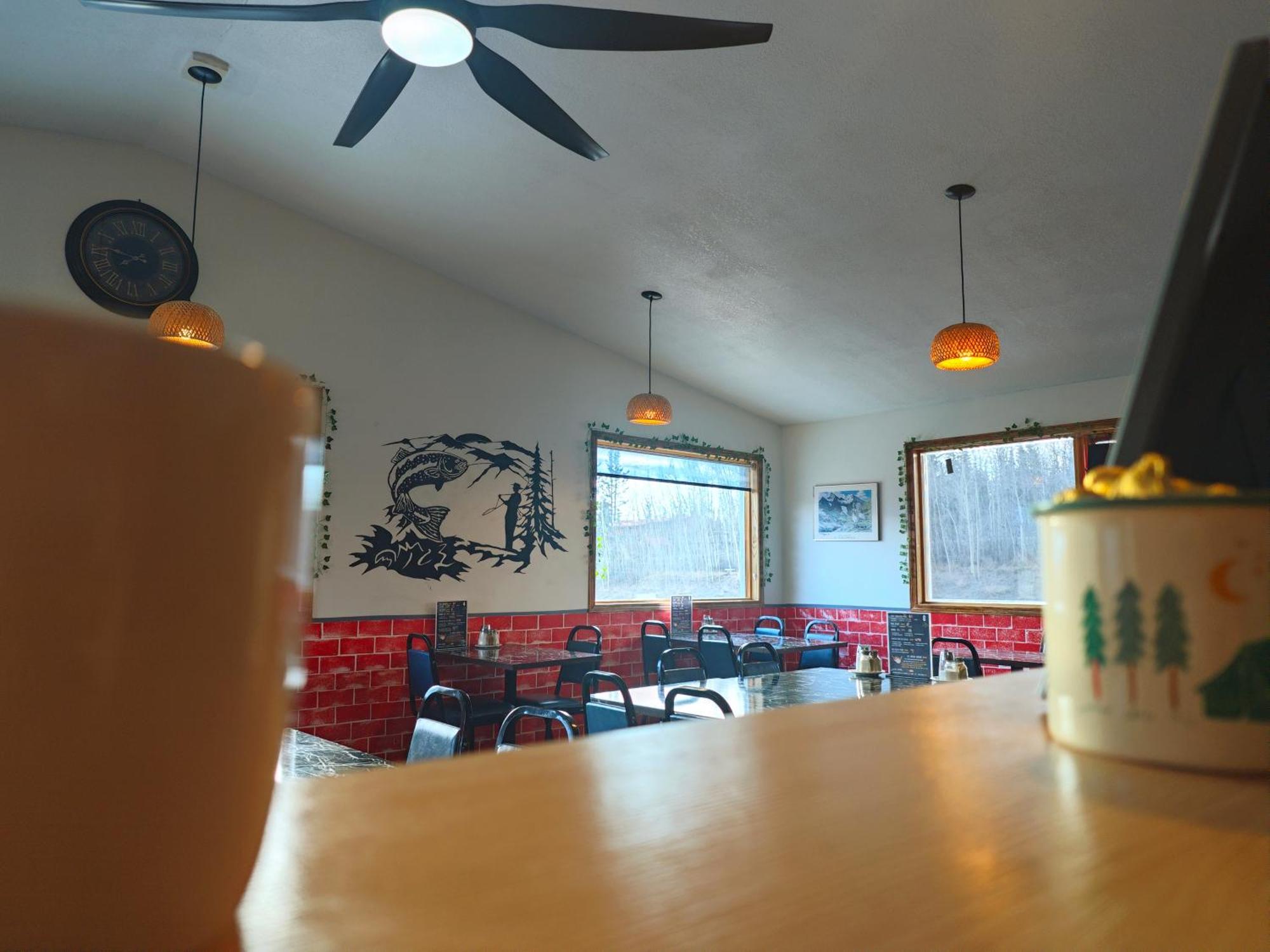 Cozy Corner Motel & Restaurant Haines Junction Εξωτερικό φωτογραφία