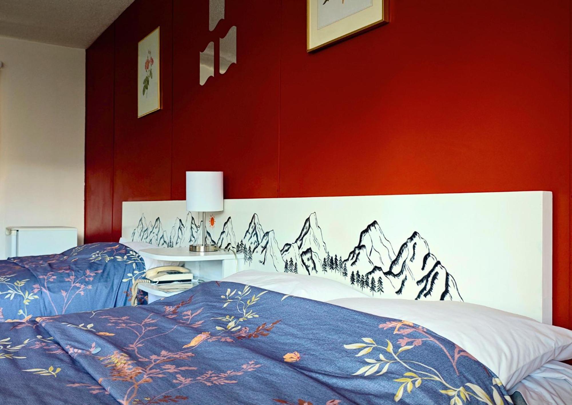 Cozy Corner Motel & Restaurant Haines Junction Εξωτερικό φωτογραφία