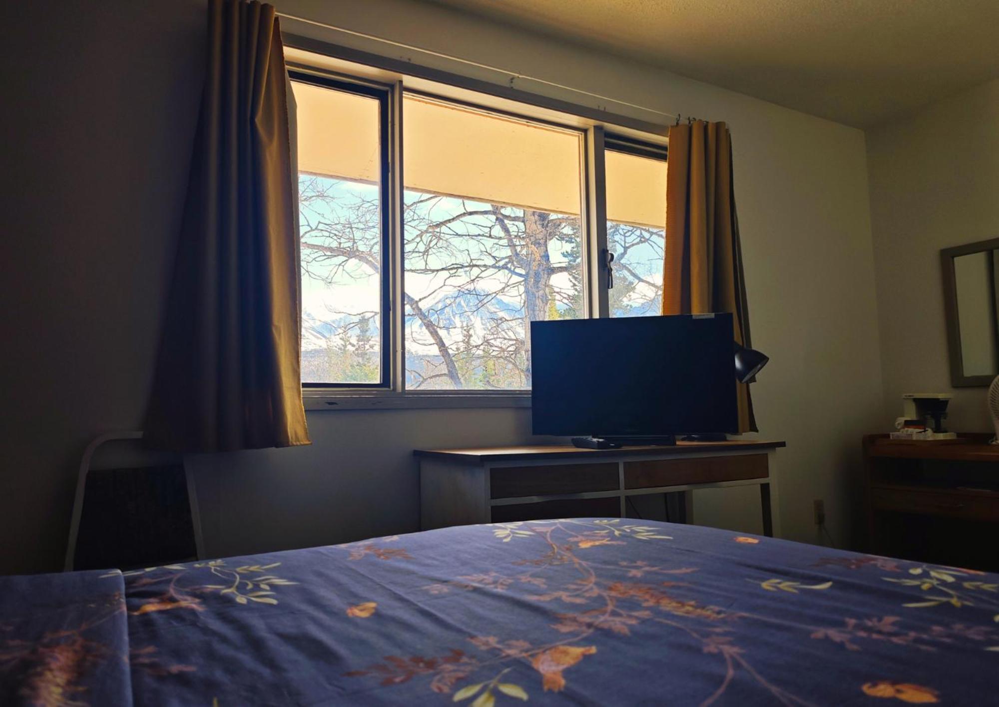 Cozy Corner Motel & Restaurant Haines Junction Εξωτερικό φωτογραφία